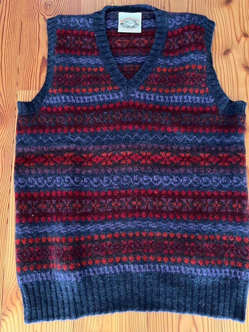 Jamieson's ジャミーソンズフェアアイルニットベスト　英国製