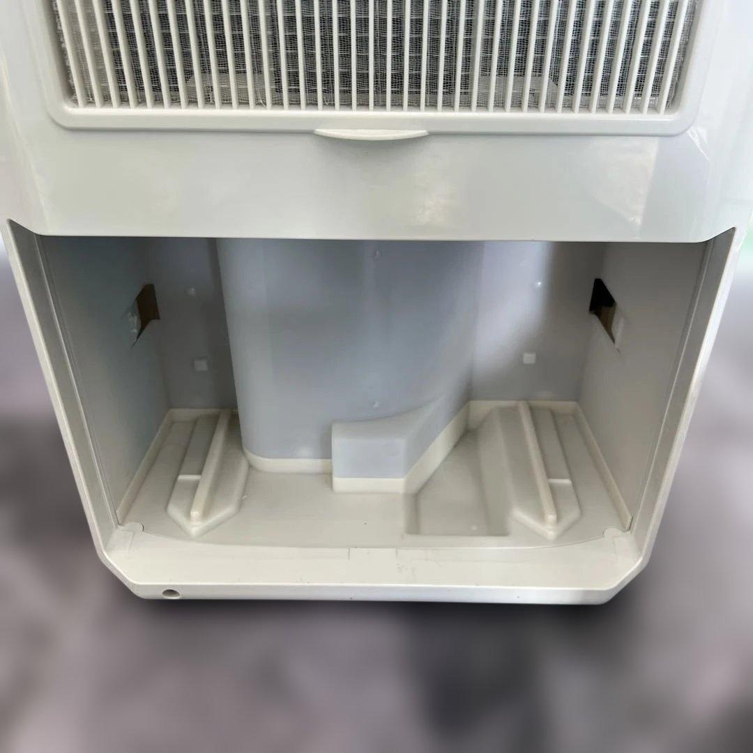 【美品】CORONA CDM-F1024 2024年製　除湿機