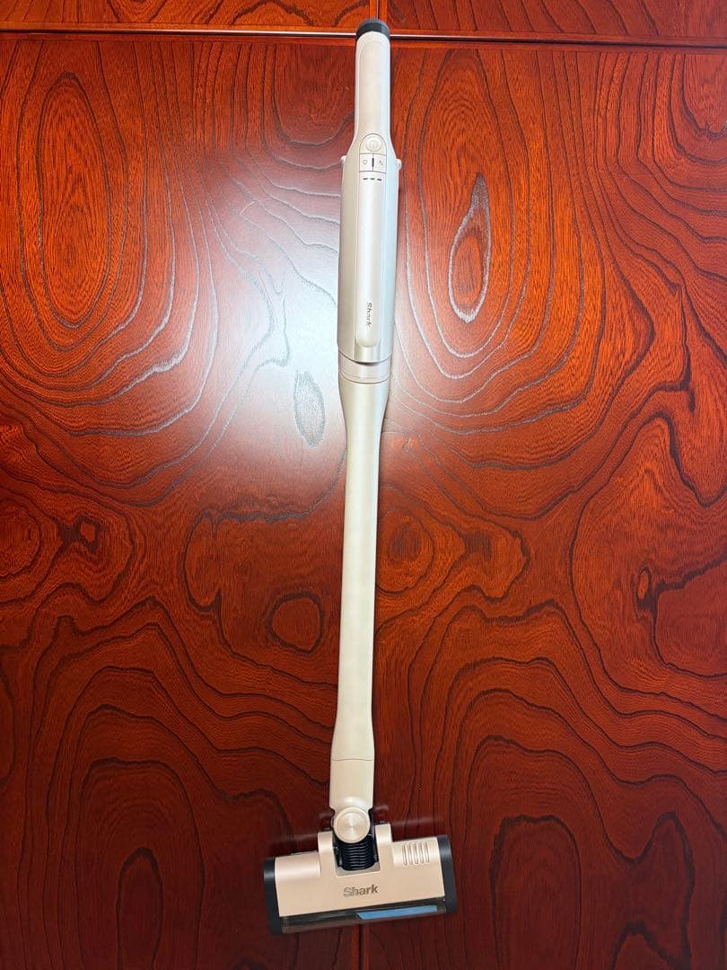 Shark 充電式スティッククリーナー本体　WV517JST