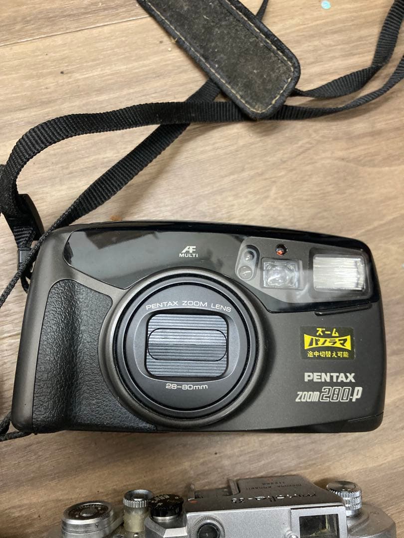 フィルムカメラおまとめ　Nikomat EL minolta-35 など　４点