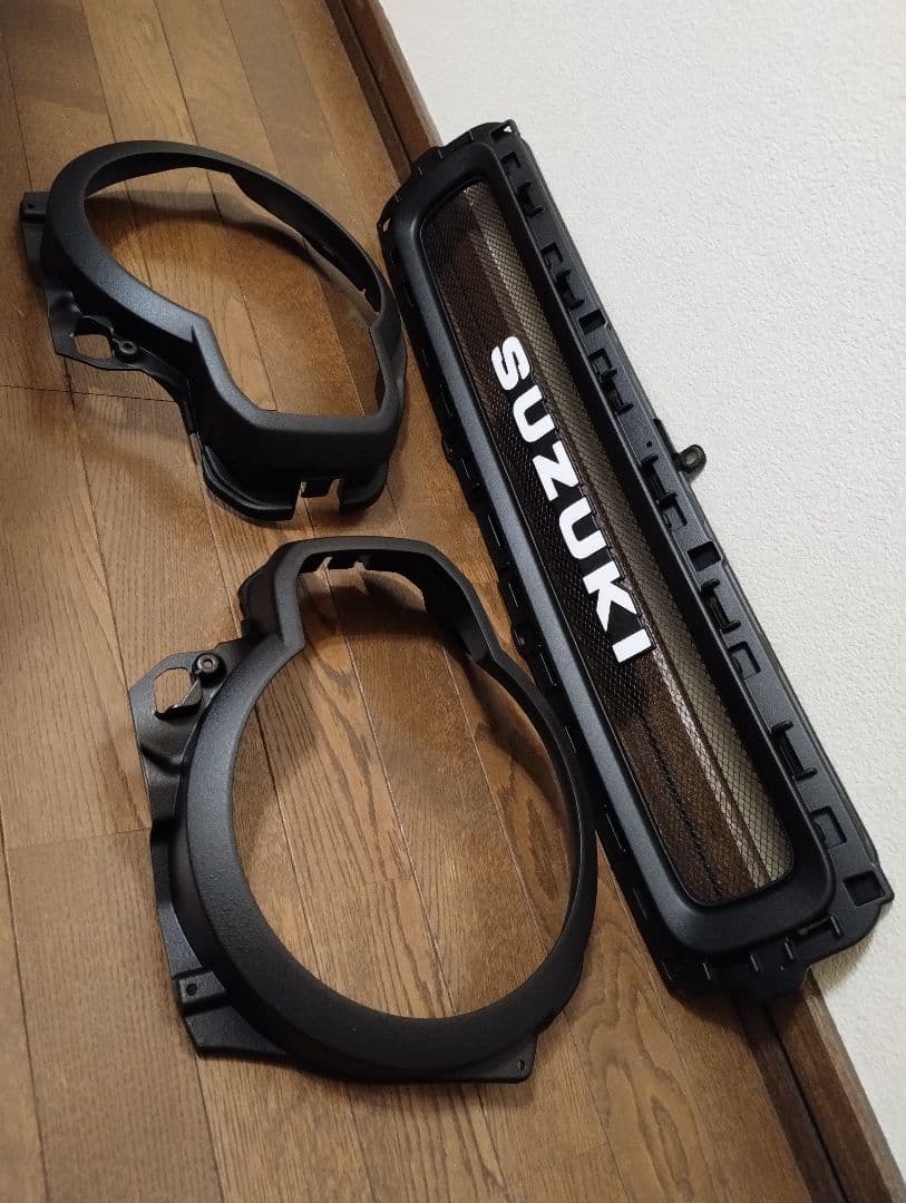 kaomaroセール中(*´꒳`*) スズキハスラーフロントグリル セット