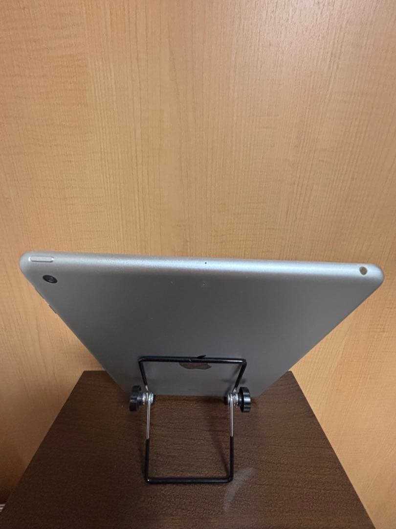 iPad 第6世代 128GB Wi-Fiモデル　美品