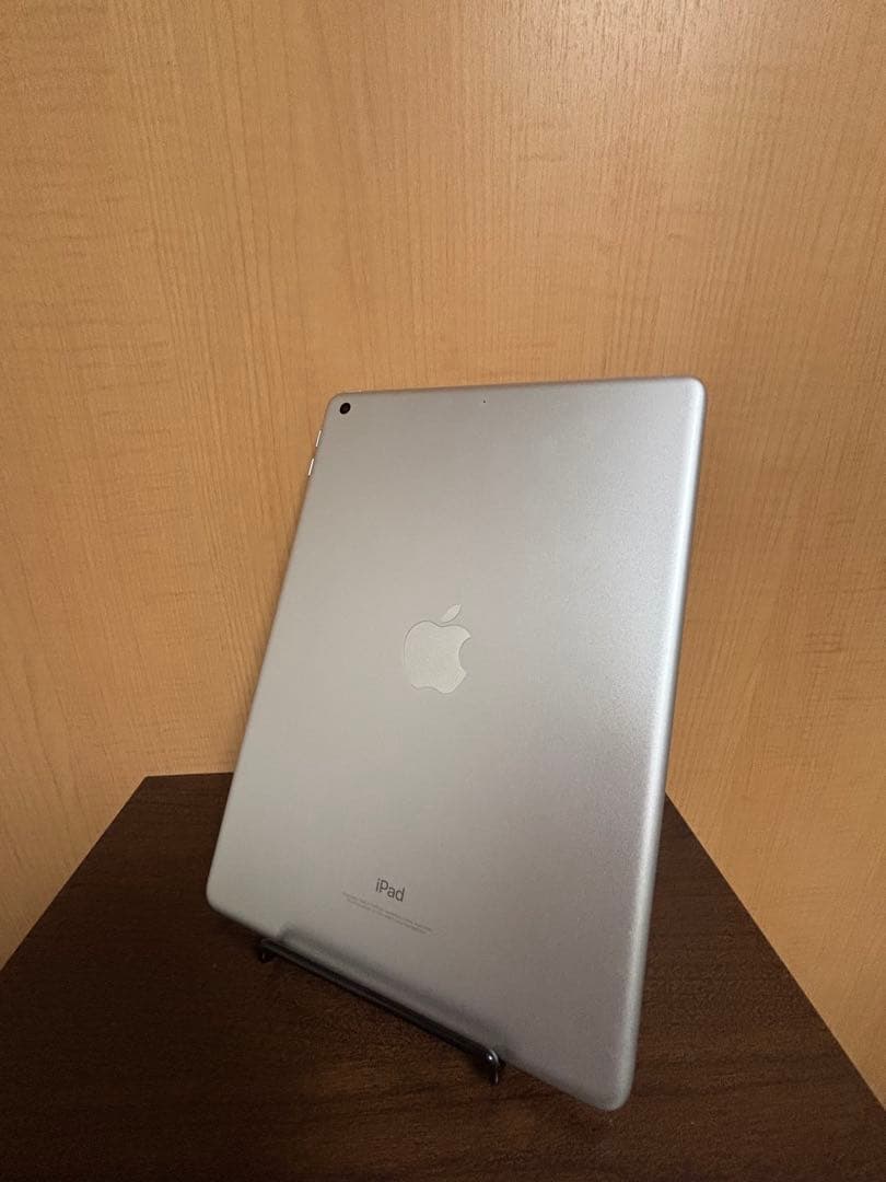 iPad 第6世代 128GB Wi-Fiモデル　美品