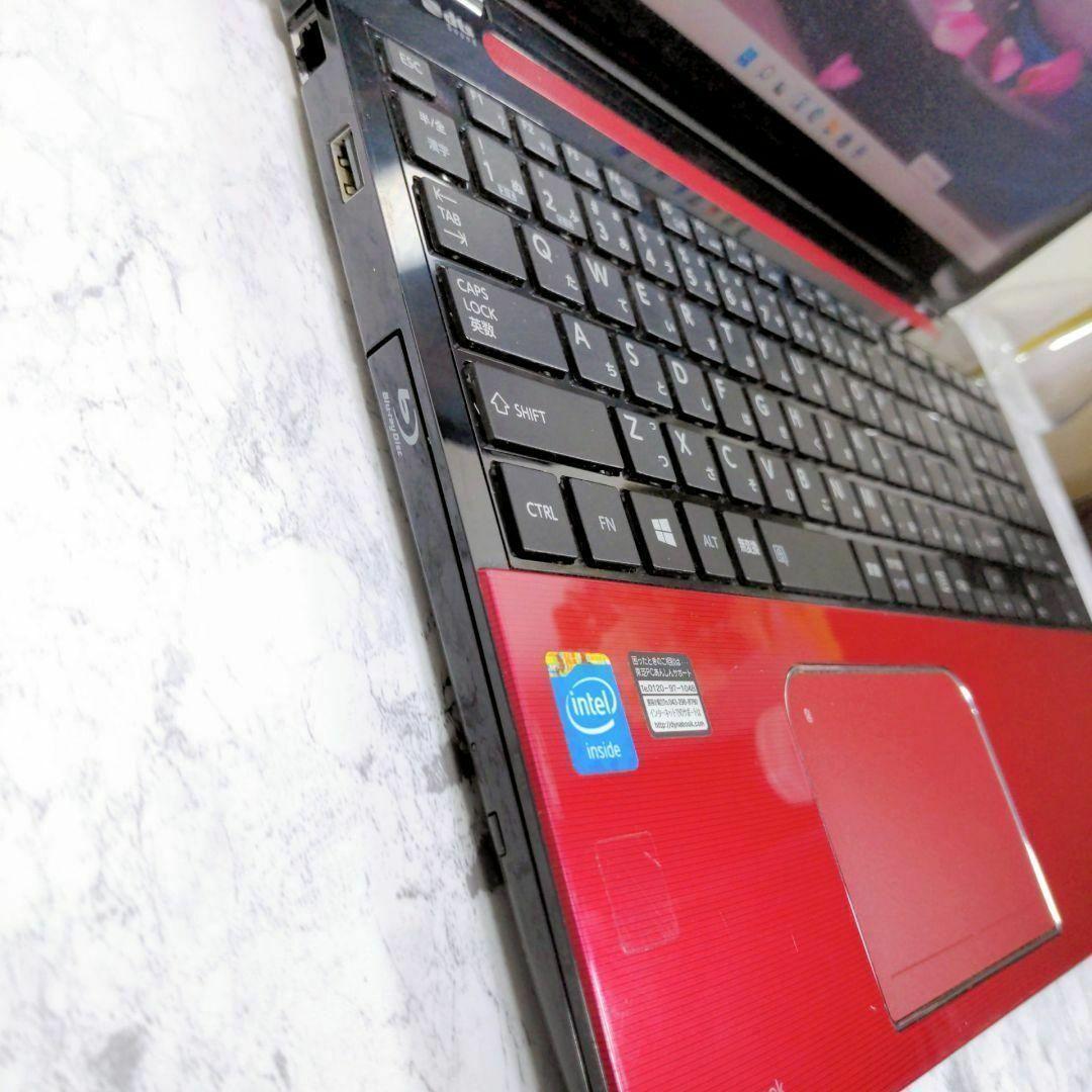 JT31 可愛い赤✨ノートパソコン Windows11 カメラ付きPC SSD