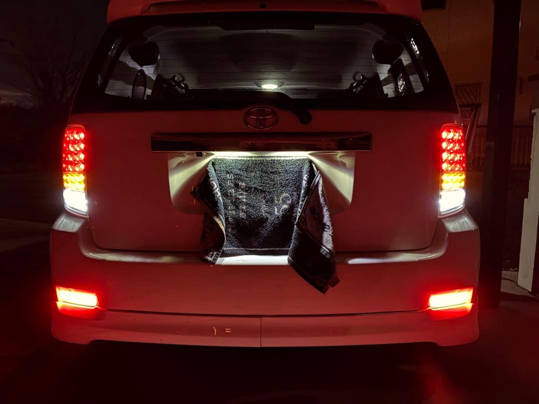 ルミオン テールランプ　白　サンダーテール　LED リフレクター　エムブロ