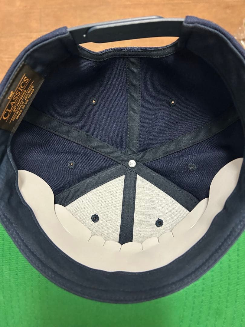 TENDERLOINテンダーロイン ネイビーフラットバイザーベースボールキャップ