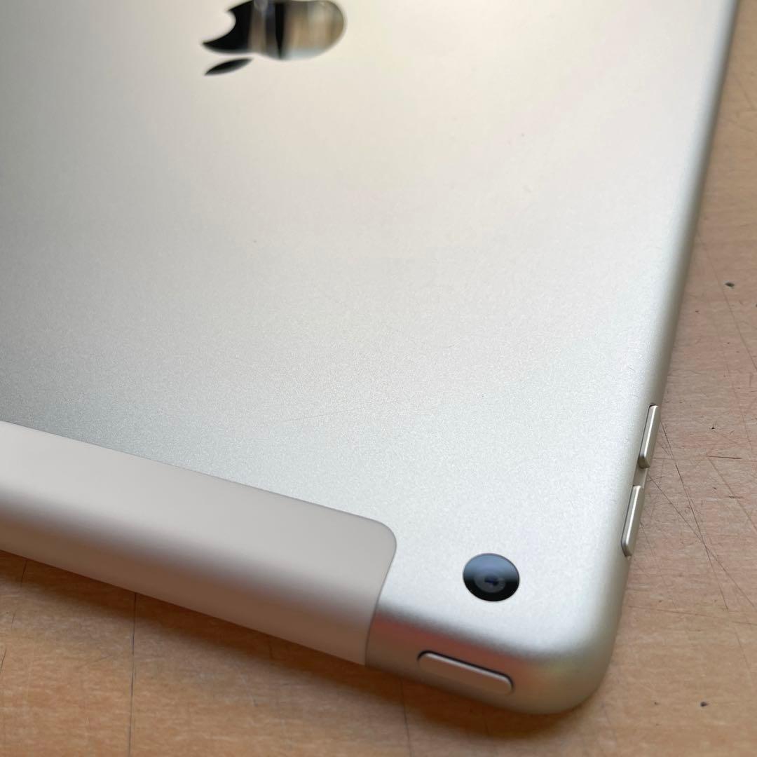 iPad 第7世代　A2197 Cellular　シルバー　32GB 超美品#1