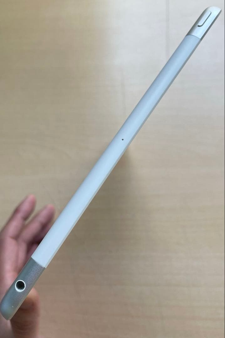 iPad 第7世代　A2197 Cellular　シルバー　32GB 超美品#1