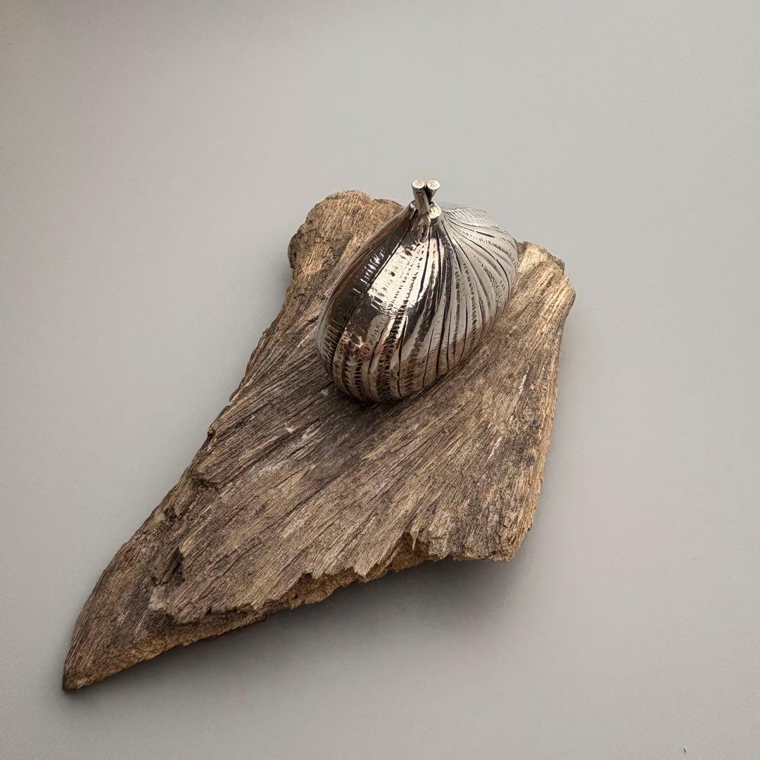 イタリア800純銀 毛栗の形をした小箱 シルバー製栗型小物入れ