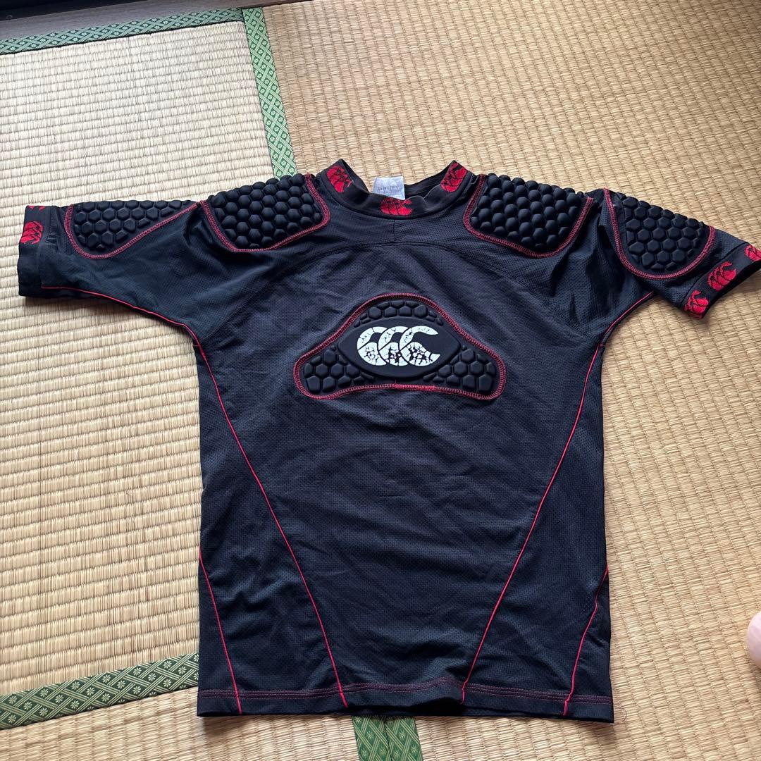 ラグビーセット売り（肩パット、短パン、ユニフォーム、ソックス、ヤッケ、ヘッキャ）