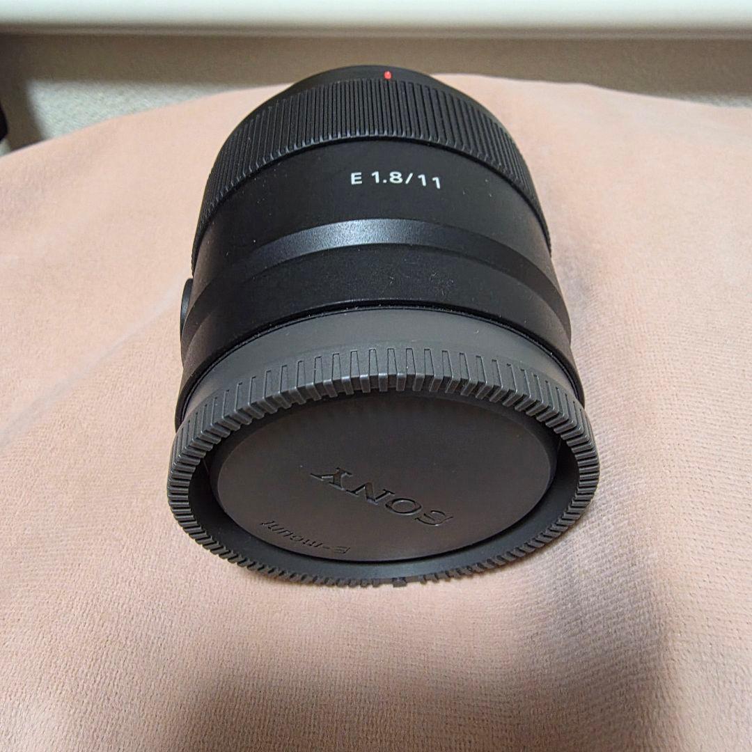 SONY　広角単焦点レンズ APS-C E 11mm F1.8　SEL11F18