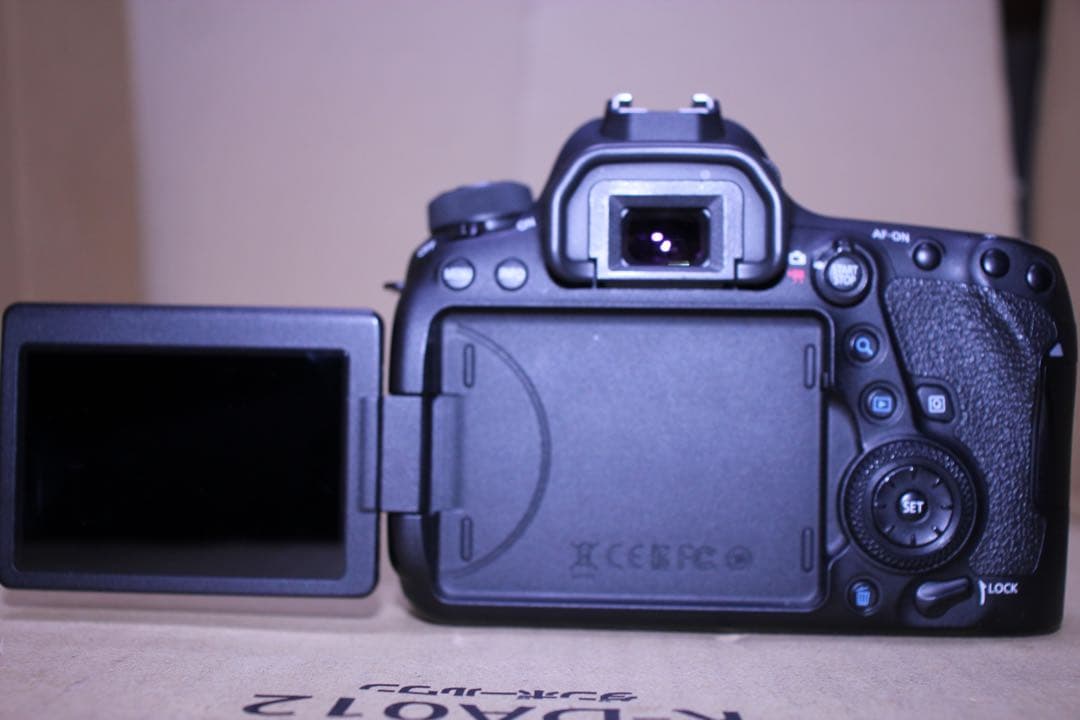 一眼レフカメラ/Canon EOS 6D Mark IIレンズセット