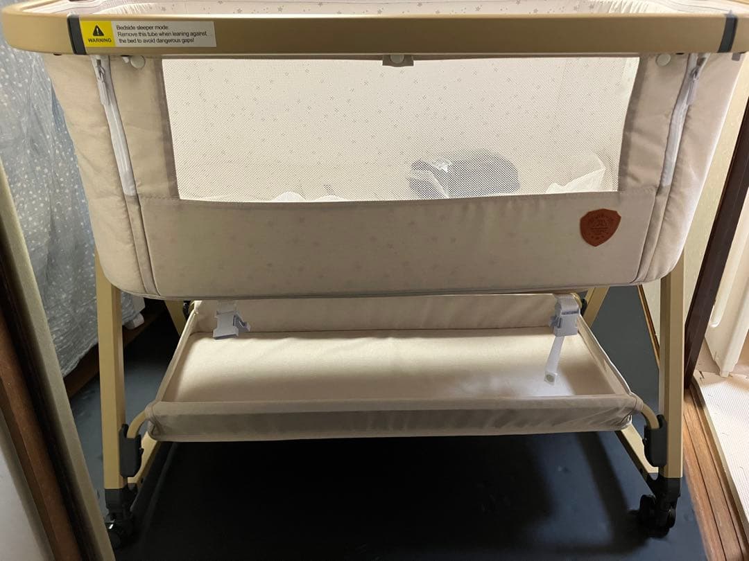 【美品・付属品完備】2025最新型モデル　HZDMJ ベビーベッド　ベージュ