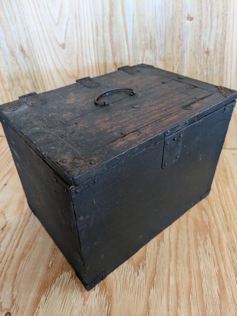 木製文箱 引き出し3個 黒と赤柄