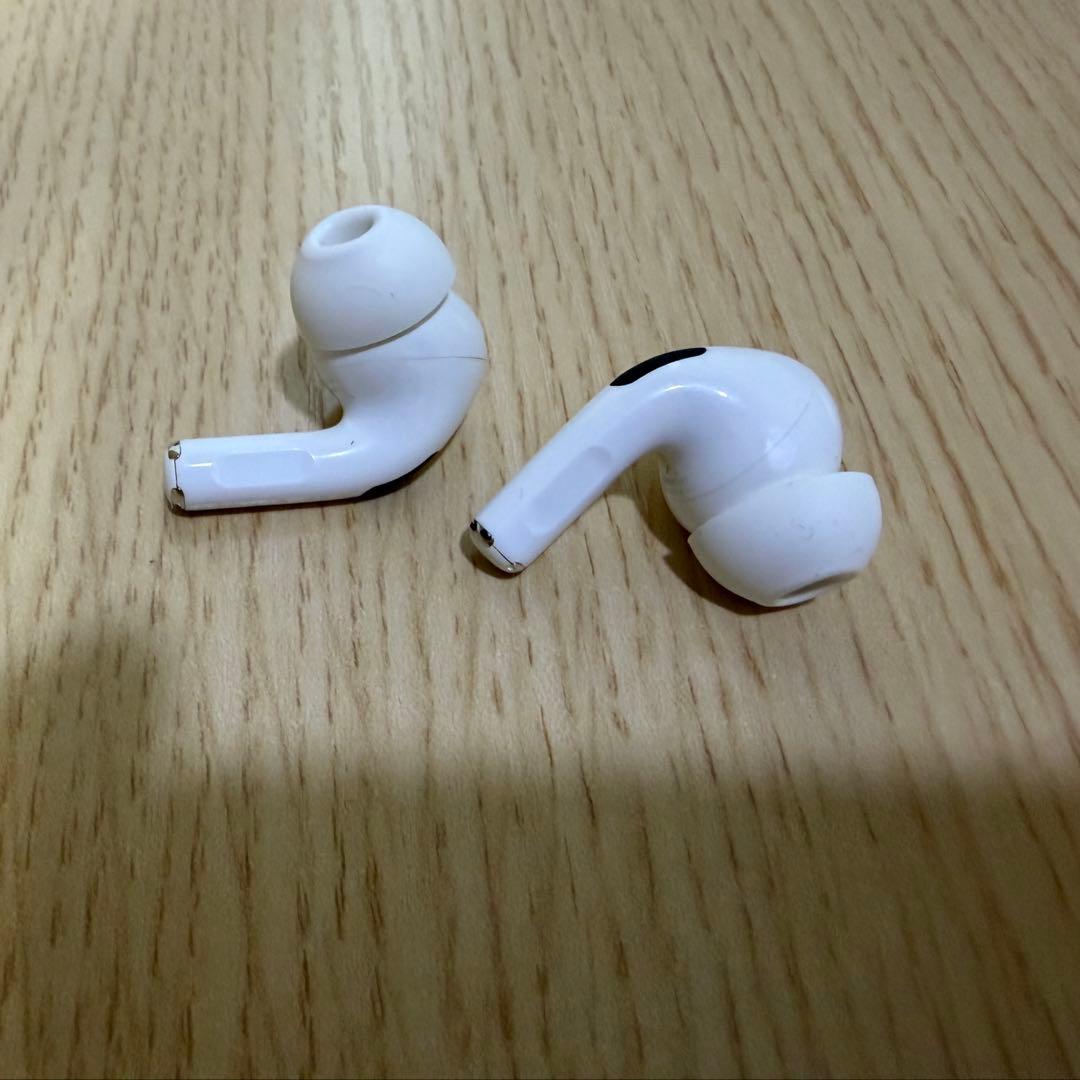 【美品】Apple AirPods Pro（第2世代）