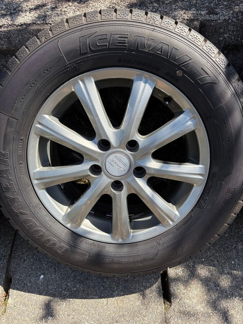 ③ 215/65R16スタッドレス・アルミホイール 1本価格 ヴェルファイアなど