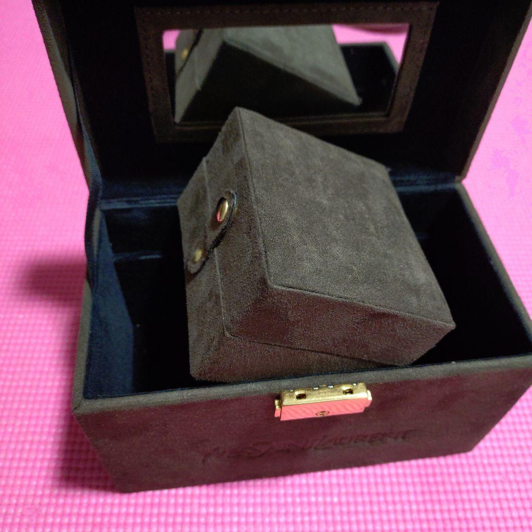 Yves Saint Laurent 化粧ボックス ミラー付き