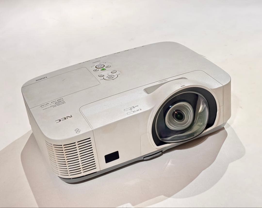 NEC ビジネス向けプロジェクター NP-M350XS