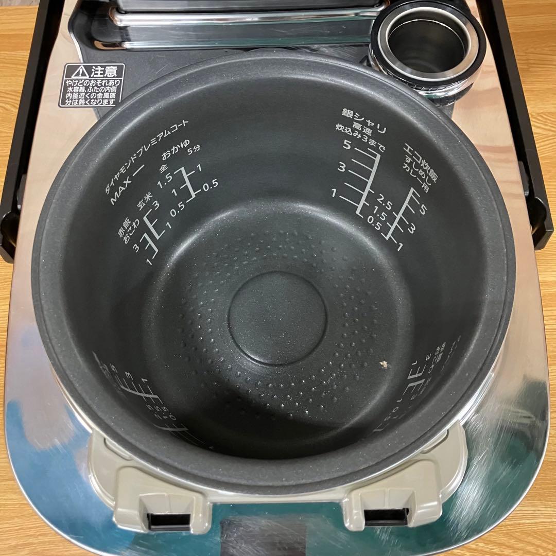 一都三県限定　配送設置無料　炊飯器　Panasonic 2019年製 5.5合