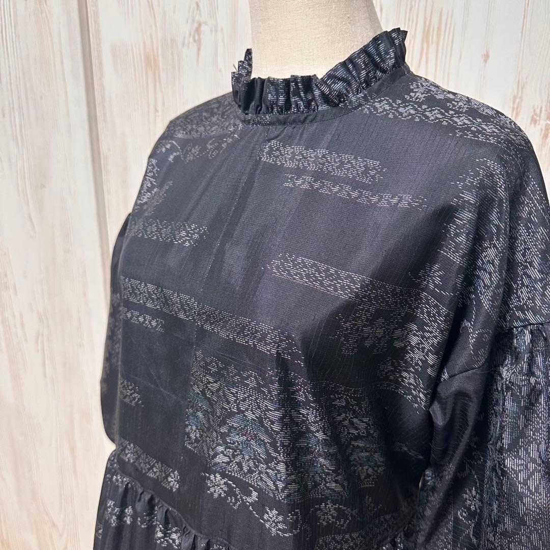 着物リメイク 大島紬(証紙あり)からフリル襟の後ろボタンワンピース(L~LL)