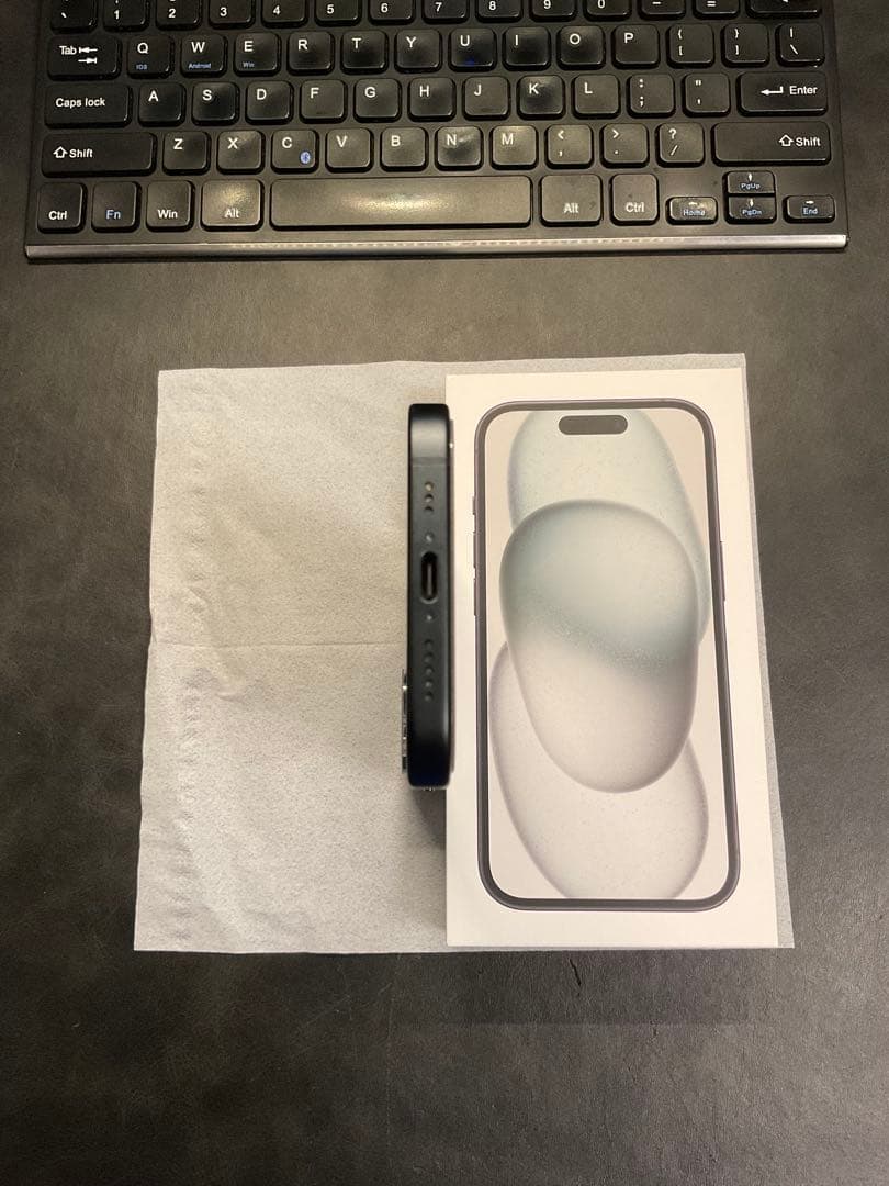 Apple iPhone 15 ブラック 128GB SIMフリー