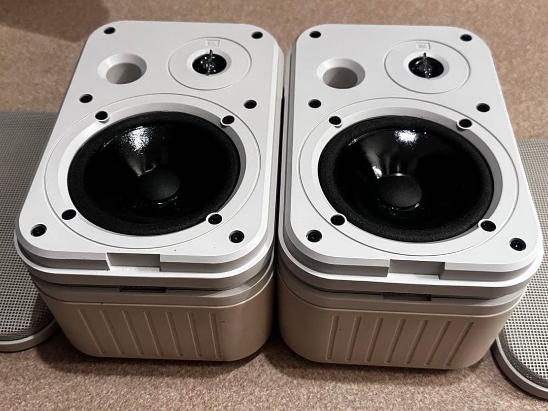 スピーカー・ウーファー JBL control 1 pro