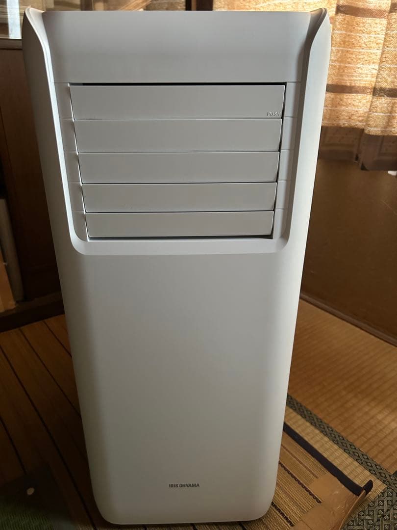 【美品】アイリスオーヤマ ポータブルクーラー IPA-2304G 2024年製