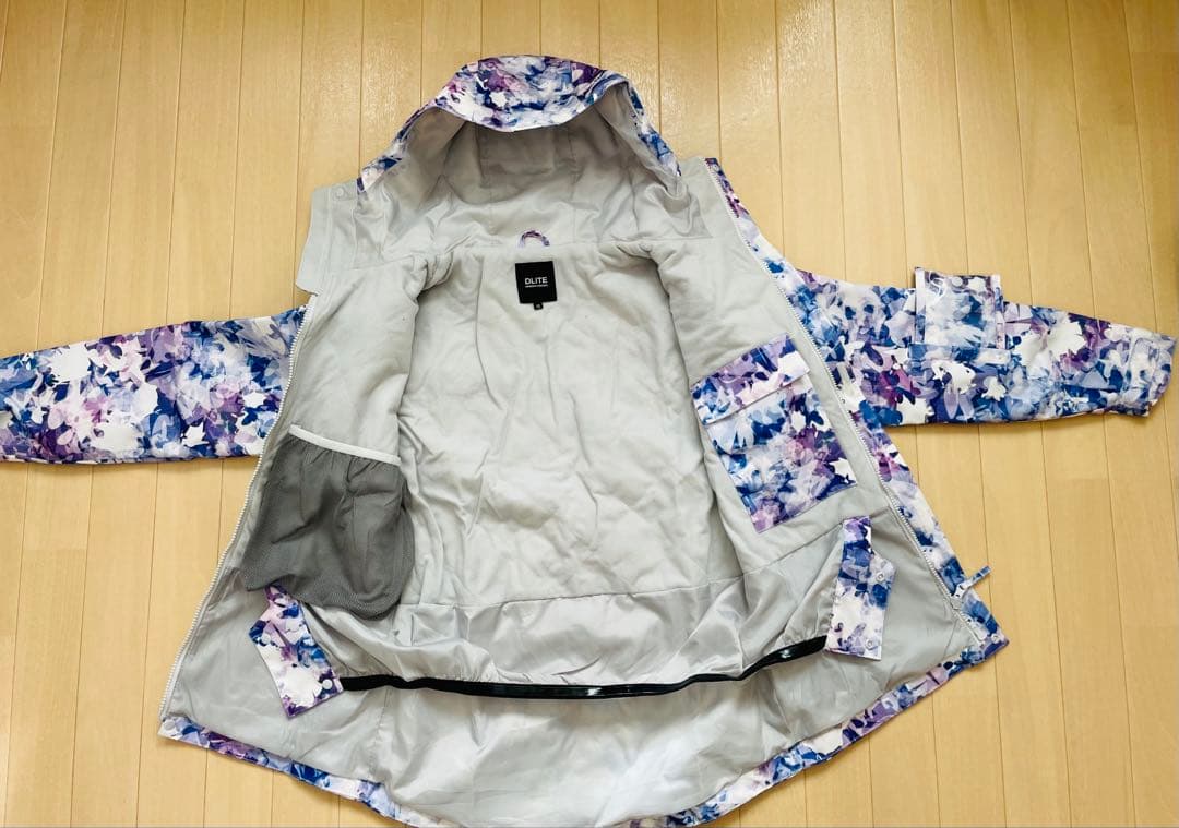 お年玉企画！レディーススノーボードウェアセット