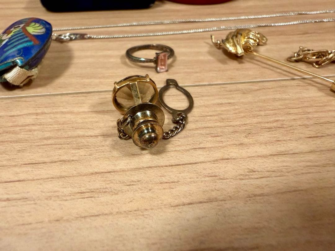 アクセサリーまとめ売り指輪／ネックレス／帯留／ブローチ風 小物などいろいろセット
