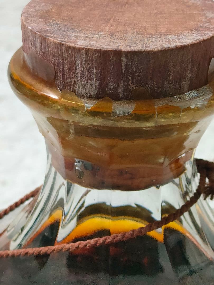 新品　未開栓　ポリニャック コニャック クリスタルボトル