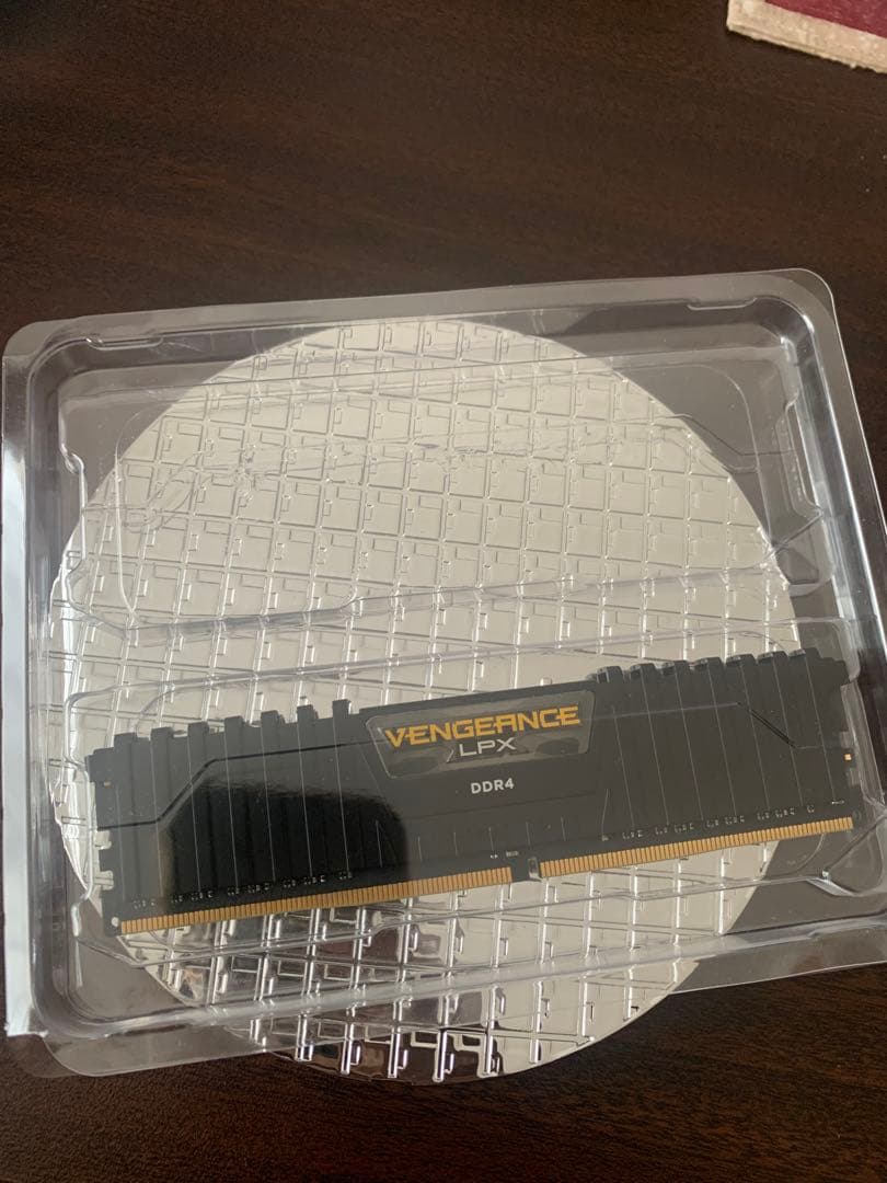 Intel i9-11900k & Vengeance DDR4 メモリセット