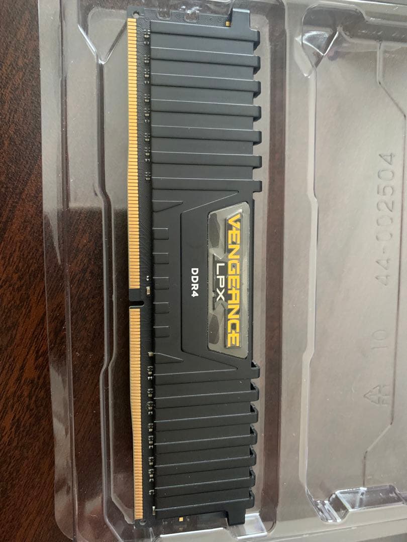 Intel i9-11900k & Vengeance DDR4 メモリセット