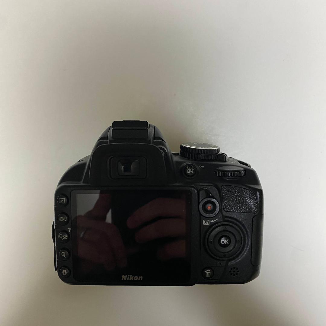 【美品】Nikon D3100 ニコン 一眼レフカメラ 室内のみの使用