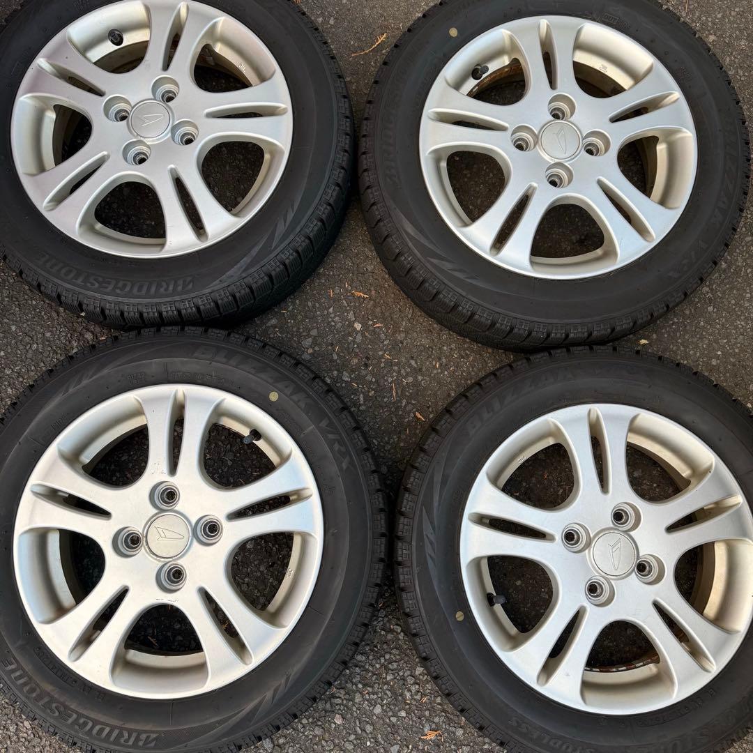 ダイハツ　155/65R14 14インチ　スタッドレスタイヤ　冬タイヤ