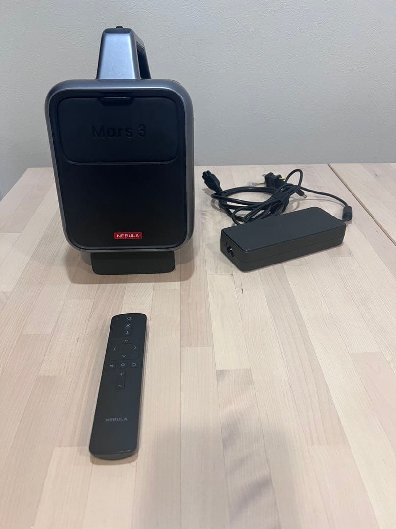 Anker Nebula Mars 3 ポータブルプロジェクター
