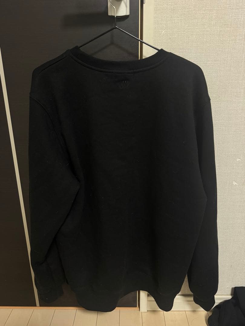 AmiParis 黒 スウェット Lサイズ 赤いリボン刺繍