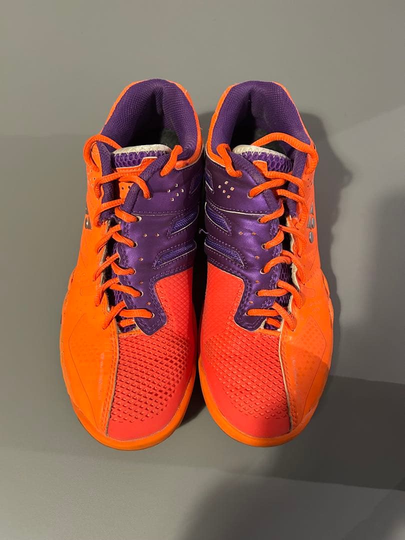 YONEX バドミントンシューズ パワークッション 桃田選手着用モデル 25.5