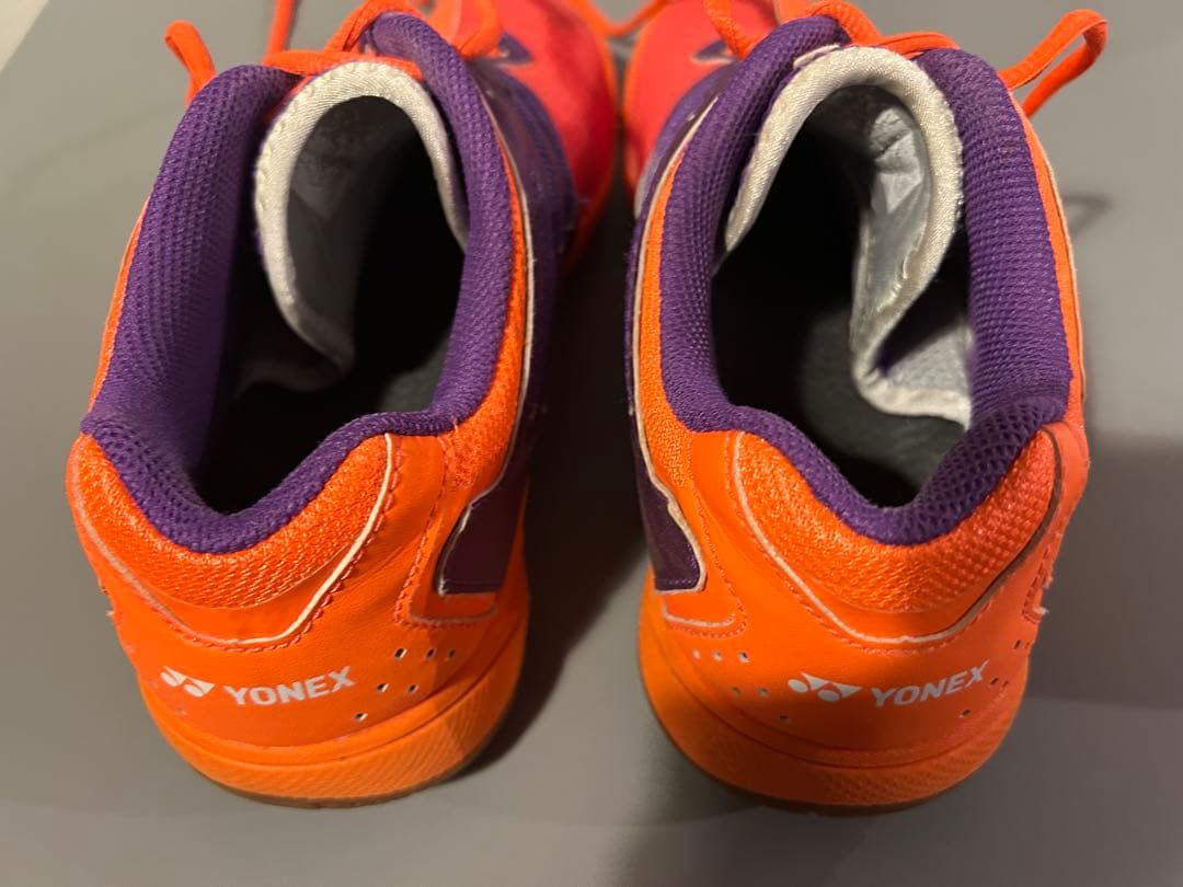 YONEX バドミントンシューズ パワークッション 桃田選手着用モデル 25.5