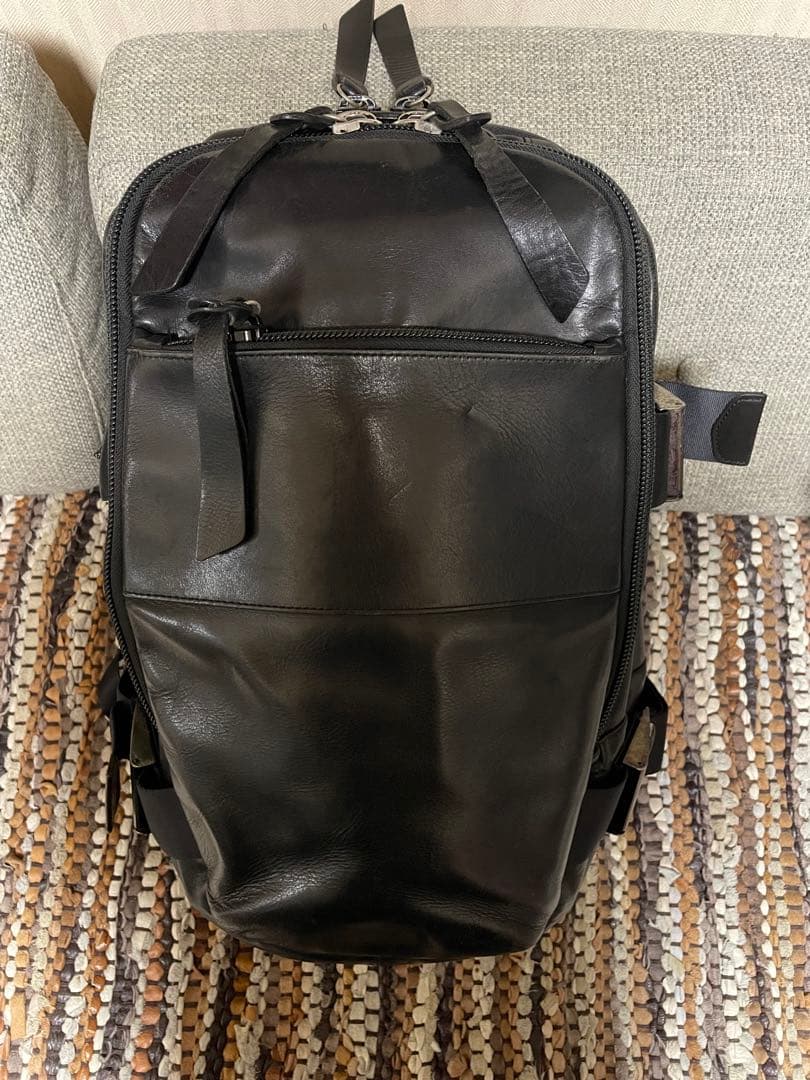 KATSUYUKI KODAMA 大容量　本革バックパック