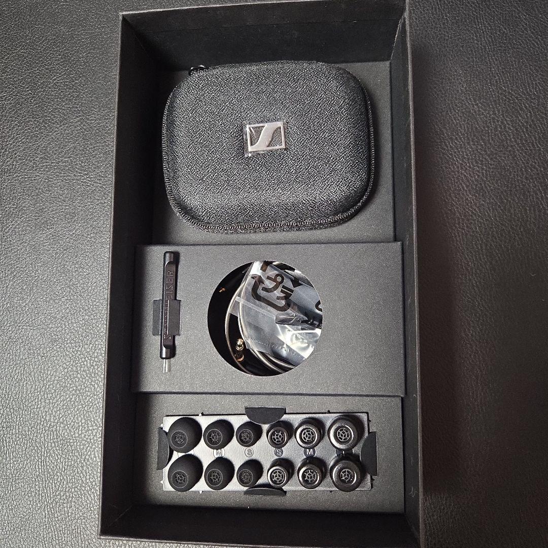 【極美品】Sennheiser ゼンハイザー IE 900 有線イヤホン