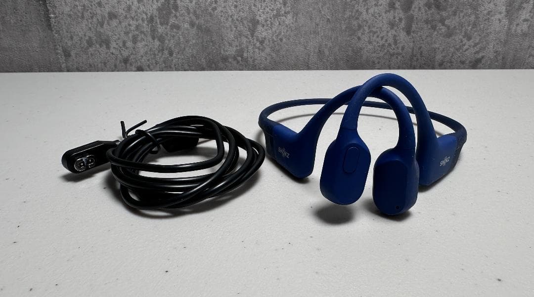 Shokz OpenRun ブルー 骨伝導イヤホン 正常動作品