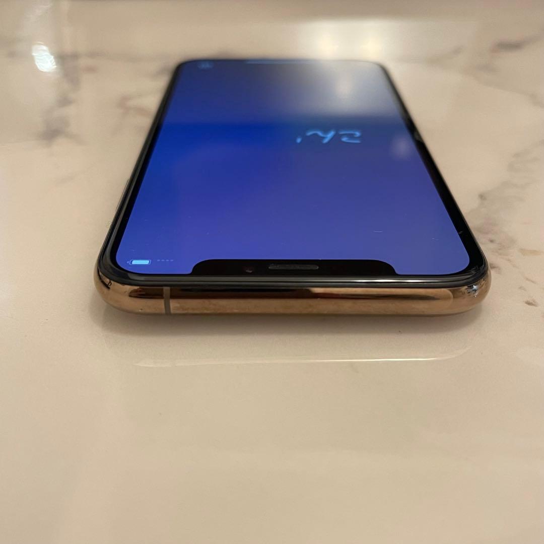 【超美品】iPhoneXs ゴールド 本体 256GB 新品同様本革ケース付