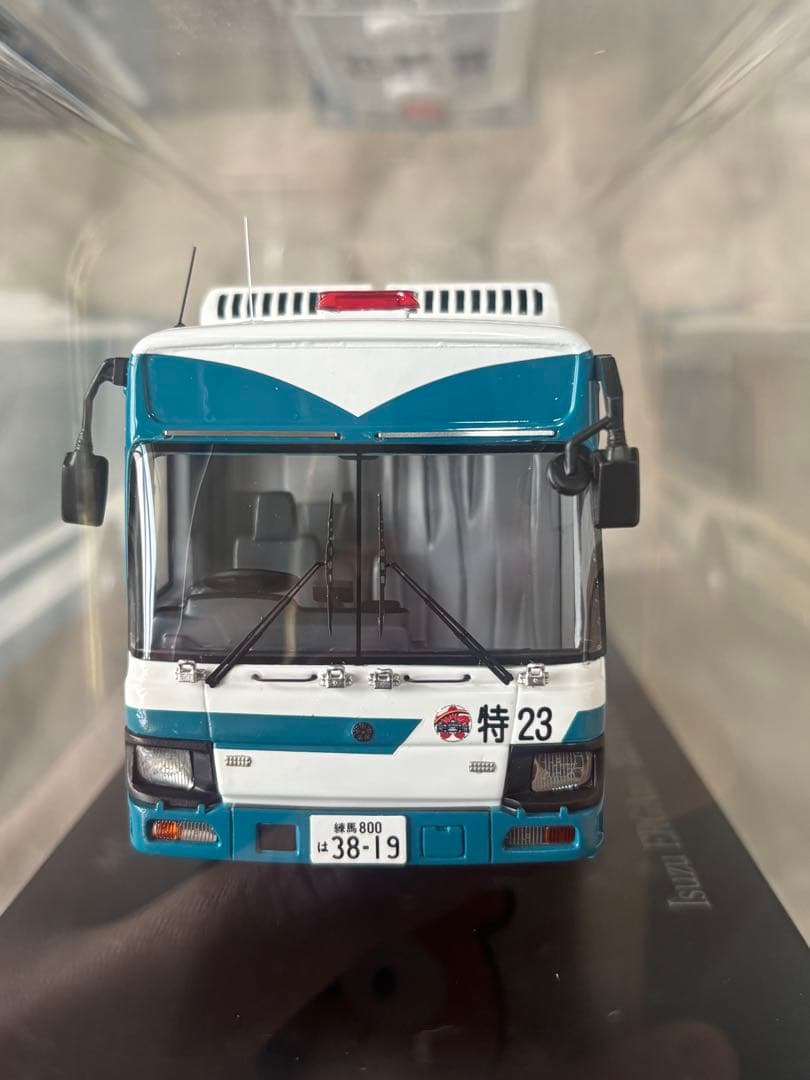 RAI'S 1/43 警察車両 ミニカー2台セット