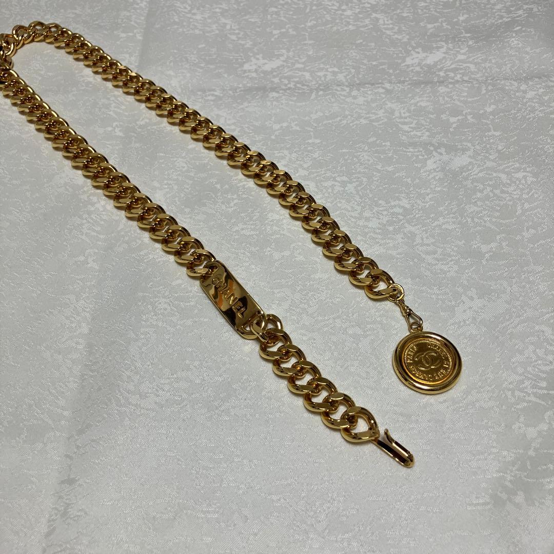 値下げしました　CHANEL ゴールドチェーンベルト