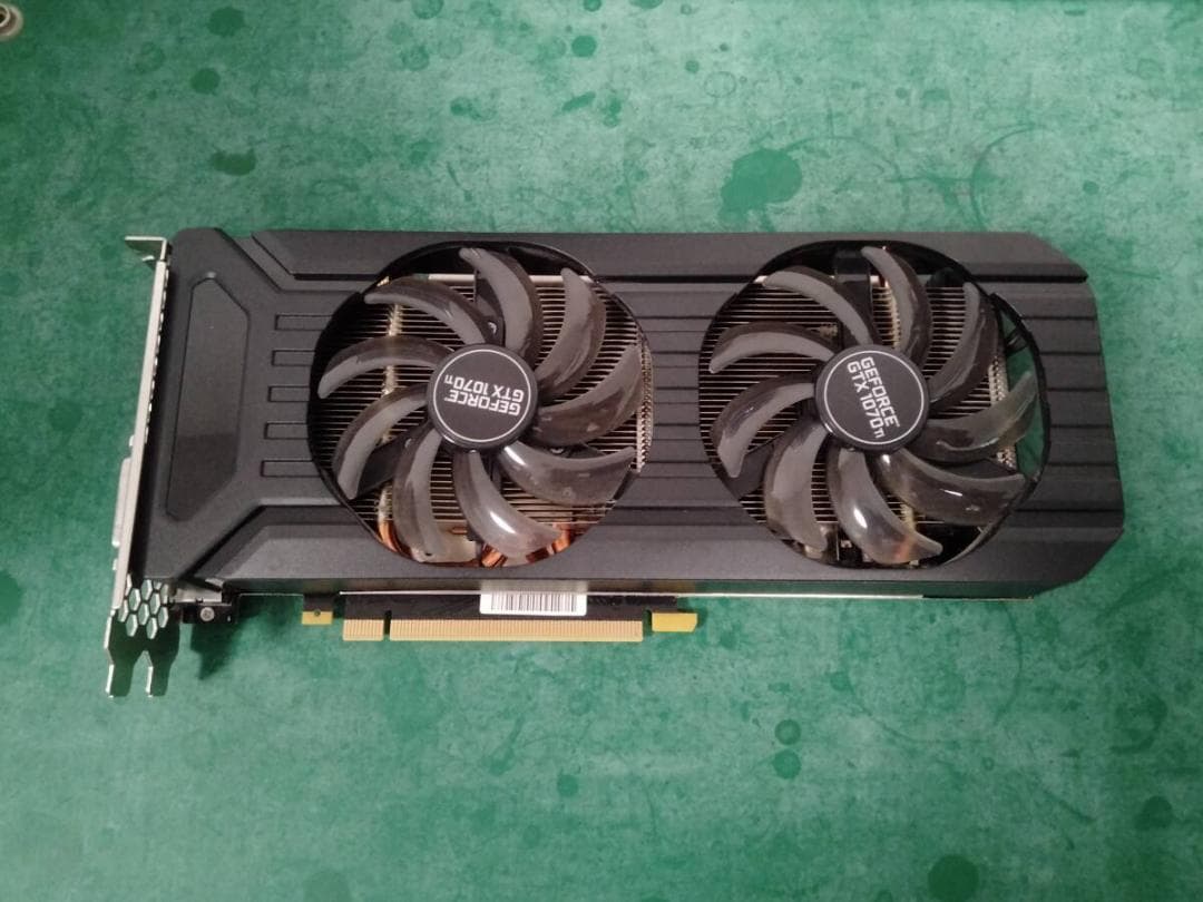 NVIDIA GeForce GTX 1070 Ti 　DUAL 8G