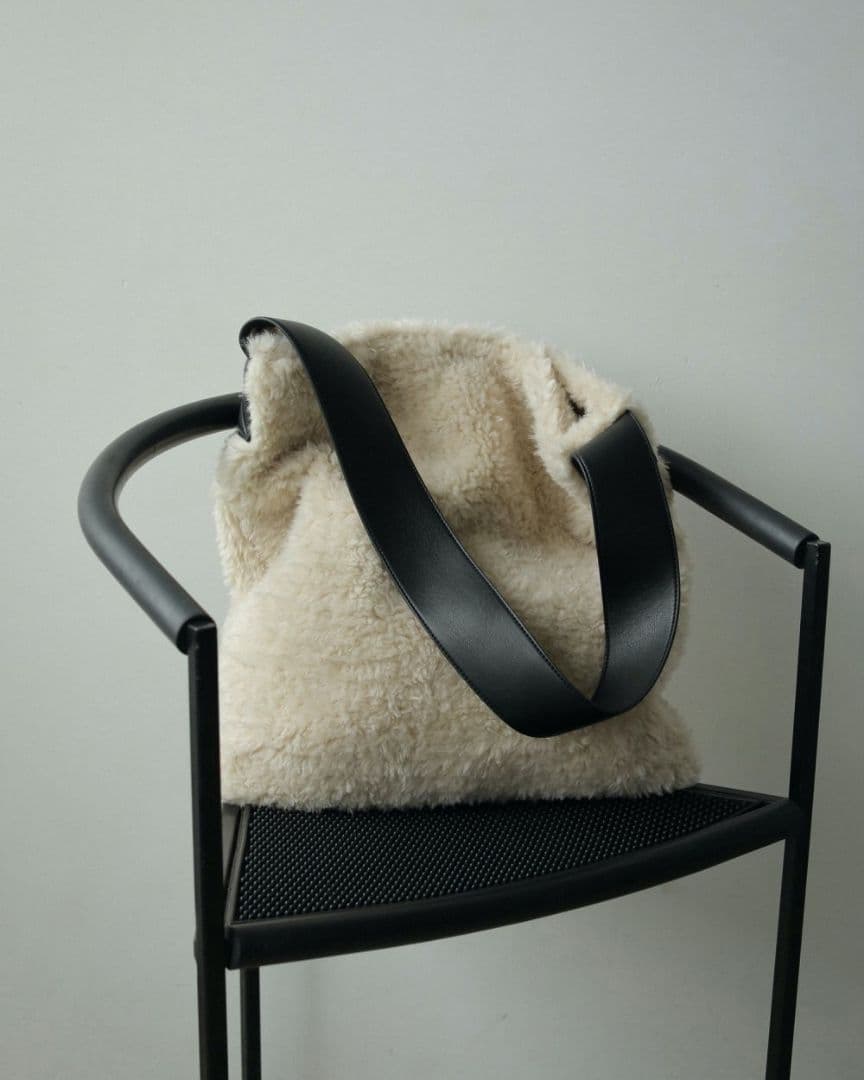 バッグ anuke*Boa Tote Bag