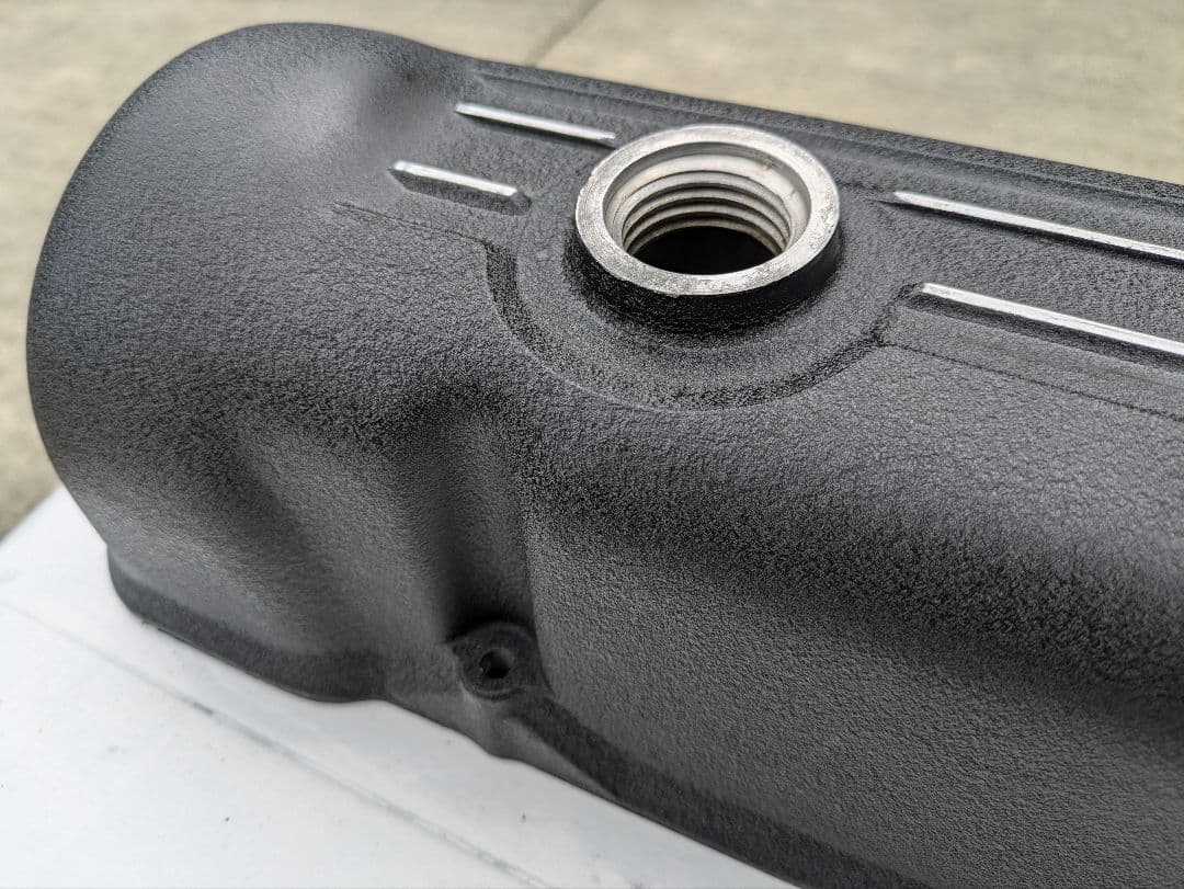 日産　NISSAN OHC L型エンジン　L6タペットカバー　結晶塗装　美品