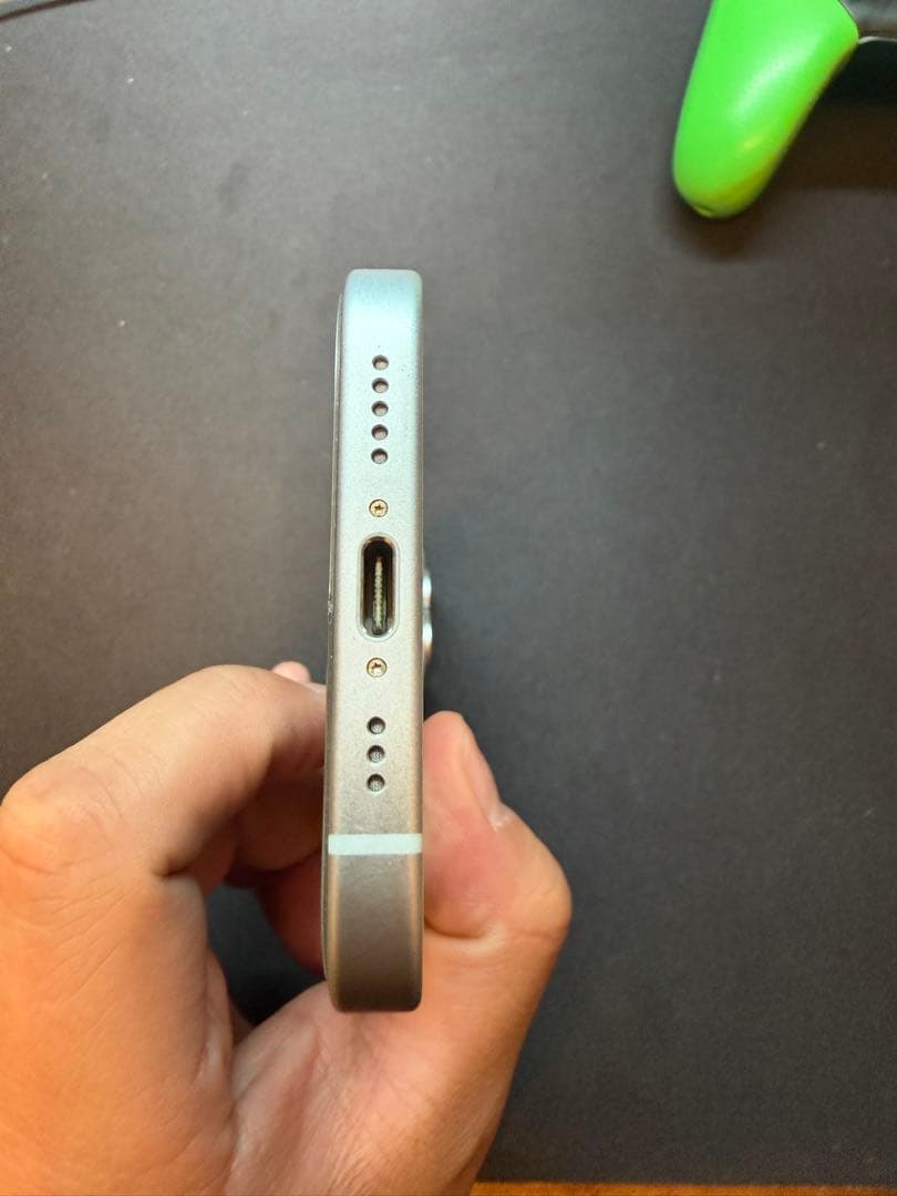 正*二様 【状態良好】Apple iPhone 15 128GB ブルー