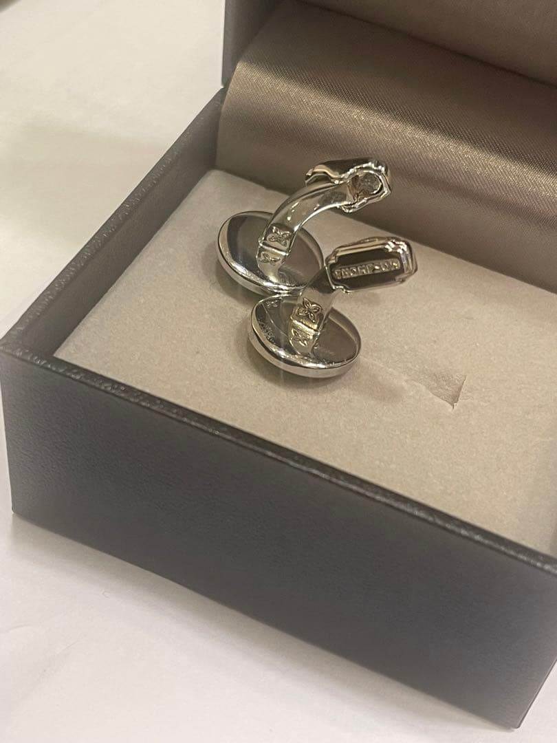 【最終値下げ】タテオシアンカフス