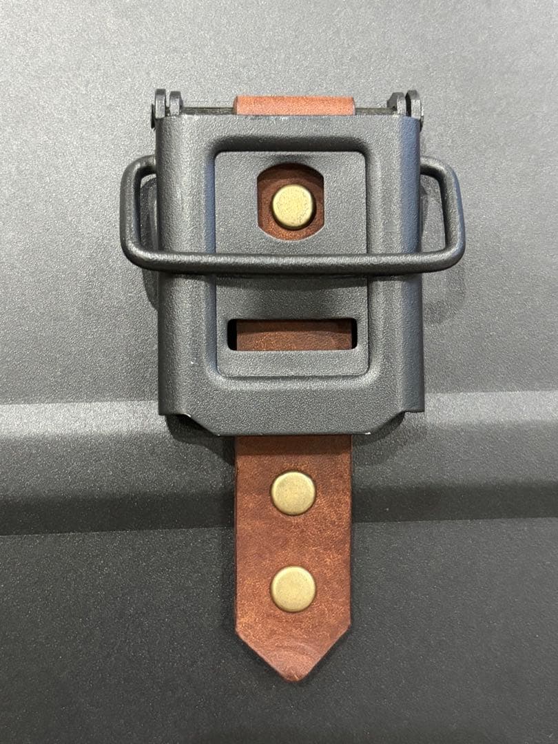 DELTA/MT46Lブラックボックス　アルミコンテナ